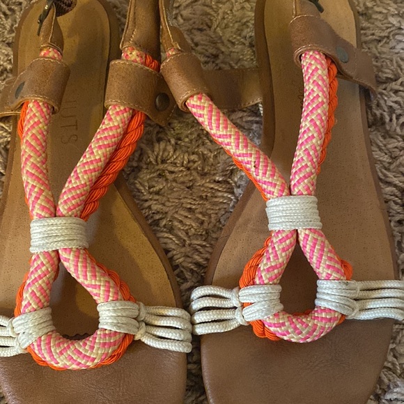 Neon Rope Sandals - Picture 3 of 7